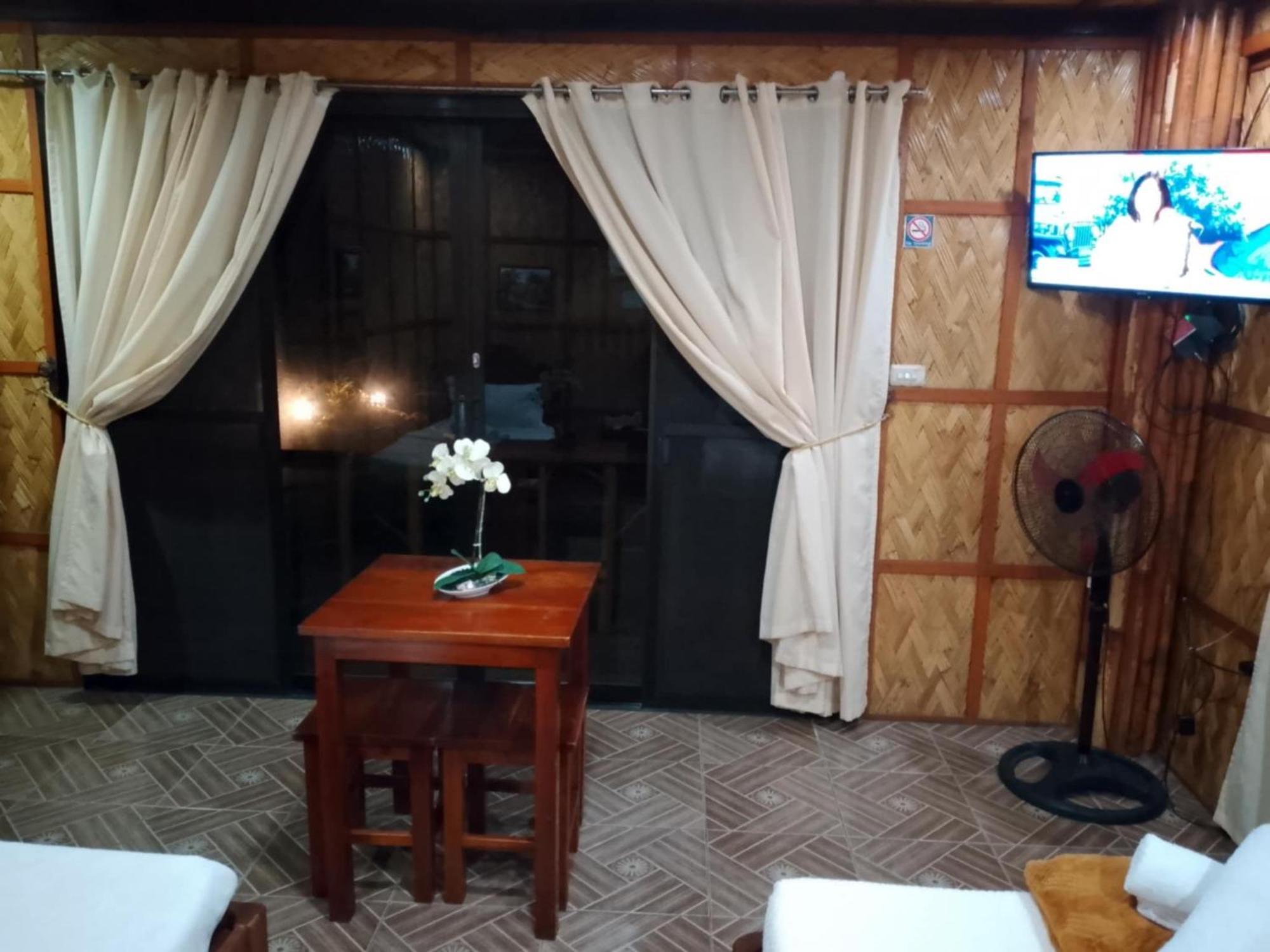 Seabreeze Beachfront Home And Cottages New Management San Juan (La Union) Exterior foto