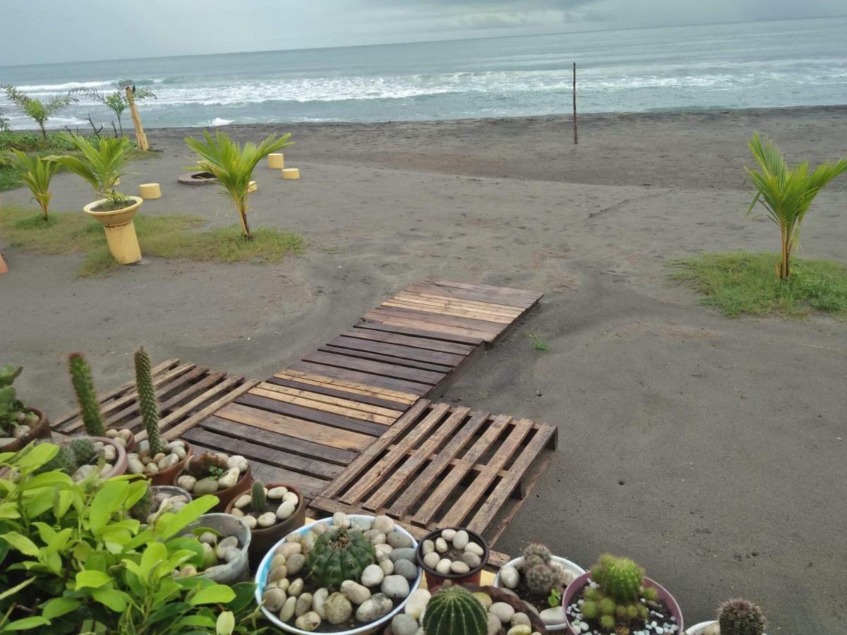 Seabreeze Beachfront Home And Cottages New Management San Juan (La Union) Exterior foto